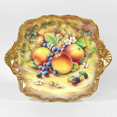 Lot 74 - A Royal Worcester porcelain cabinet plate,...