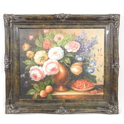 Lot 212 - French school, 20th century, still life...
