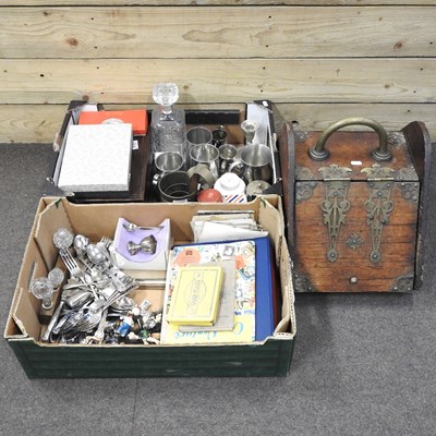 Lot 464 - A collection of metalwares and stamps,...