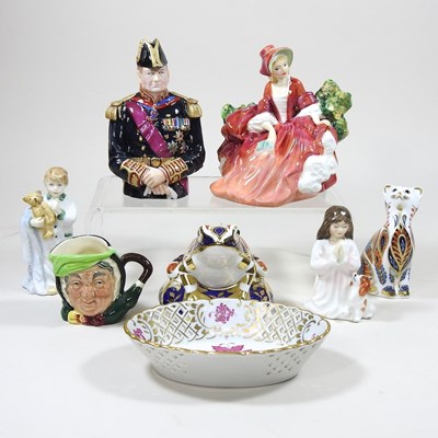 Lot 148 - A Bronte porcelain model of Sir Winston...