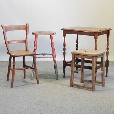 Lot 428 - A 1920's oak occasional table