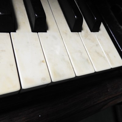 Lot 623 - A Victorian rosewood cased boudoir grand piano