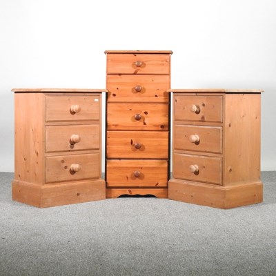 Lot 414 - A pair of pine bedside chests, together with a...