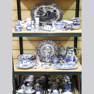 Lot 445 - A collection of Staffordshire blue and white...