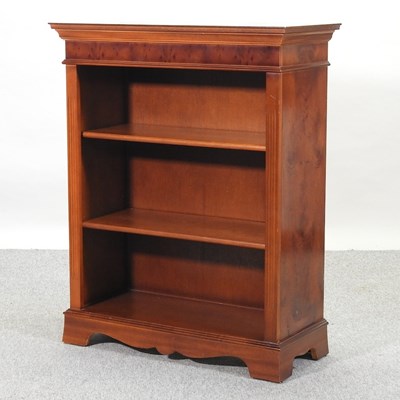 Lot 400 - A reproduction mahogany dwarf open bookcase