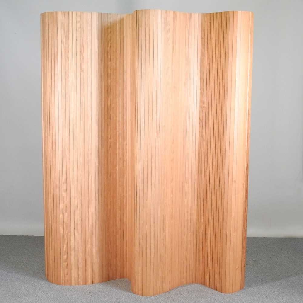 Lot 486 A Modern Pine Tambour Folding Screen