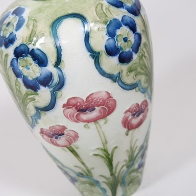 Lot 29 - A Macintyre Moorcroft pottery vase, circa 1900,...