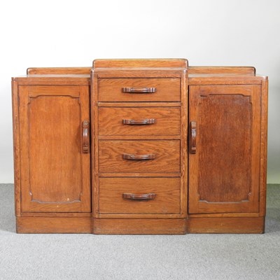 Lot 878 - An Art Deco sideboard