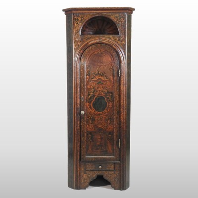 Lot 405 - A highly decorative 19th century North Italian standing corner cabinet