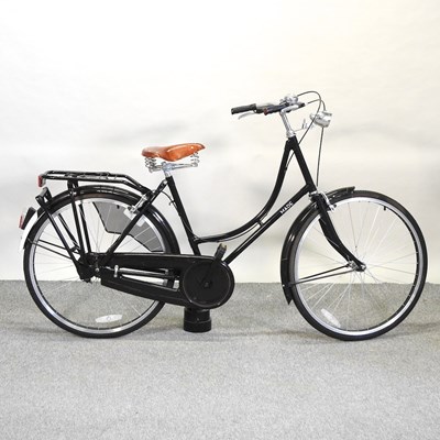 Lot 332 - A vintage style ladies MADE black bicycle