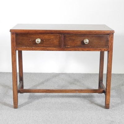 Lot 777 - An early 20th century oak side table,...