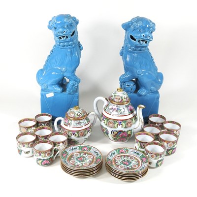 Lot 762 - A mid 20th century Chinese porcelain part...