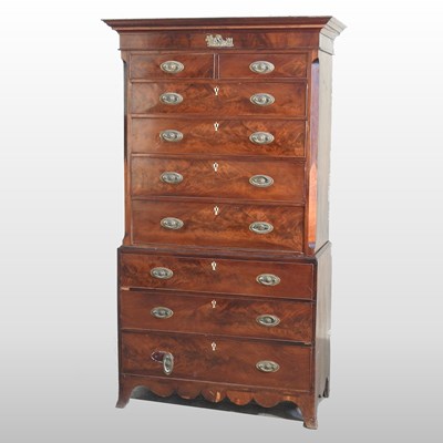 Lot 497 - A Regency mahogany chest on chest