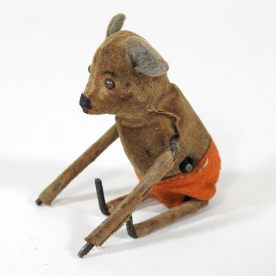 Lot 382 - A 1930's clockwork toy mouse, probably Schuco