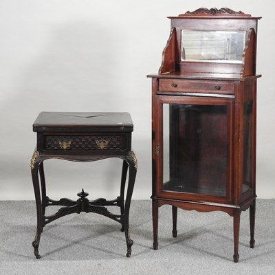 Lot 452 - An Edwardian envelope card table