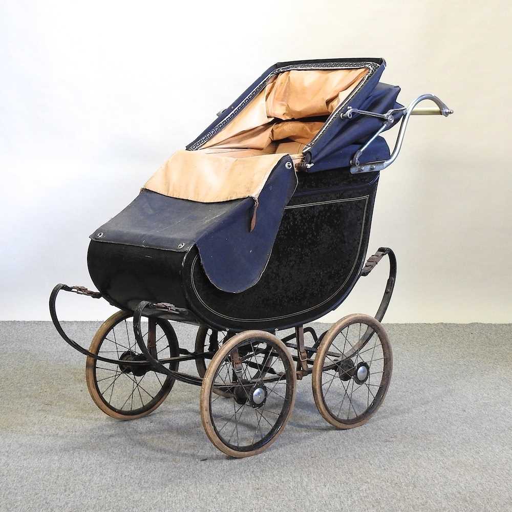 Lot 563 - A 1930's Milson's child's pram