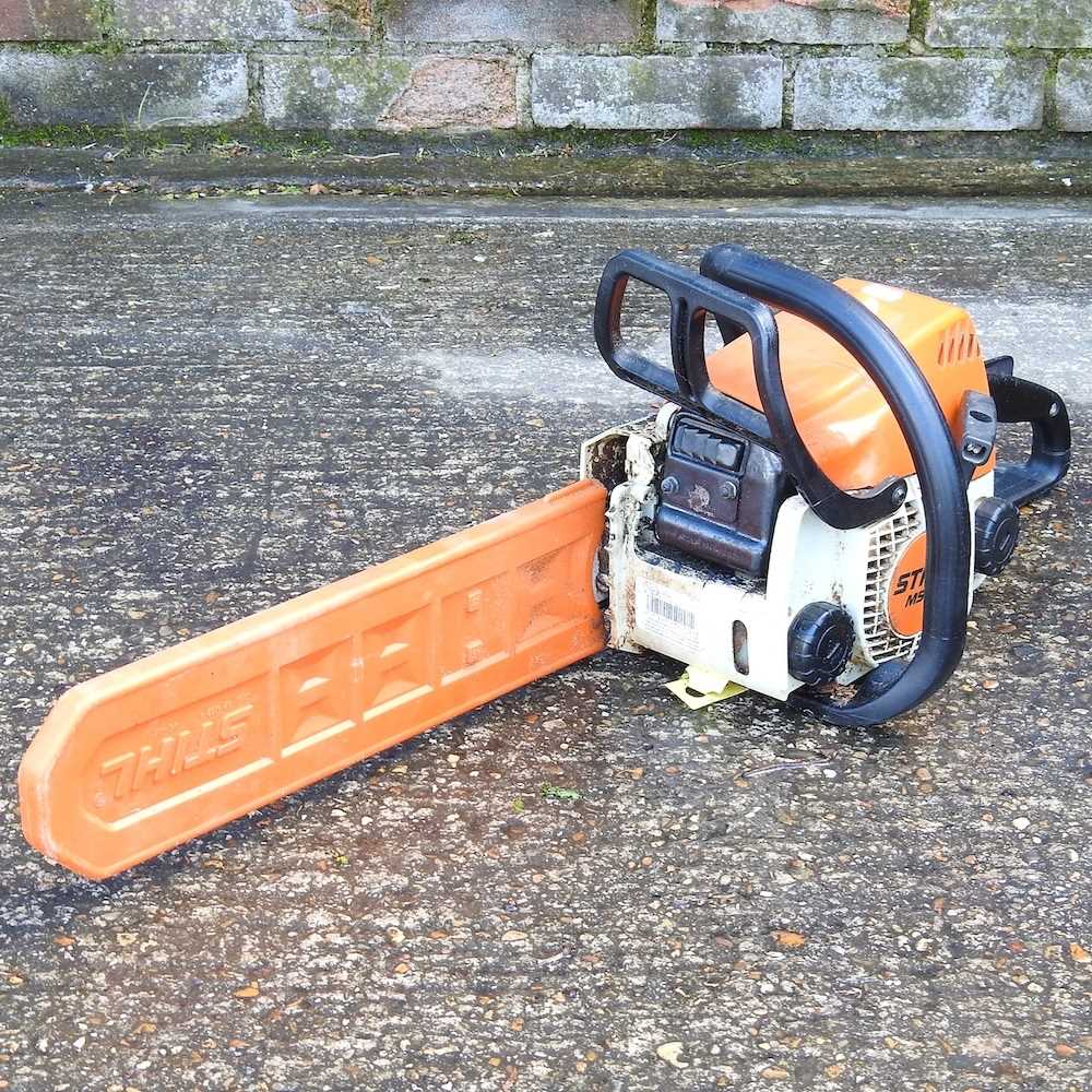 Lot 543 - A Stihl petrol chainsaw