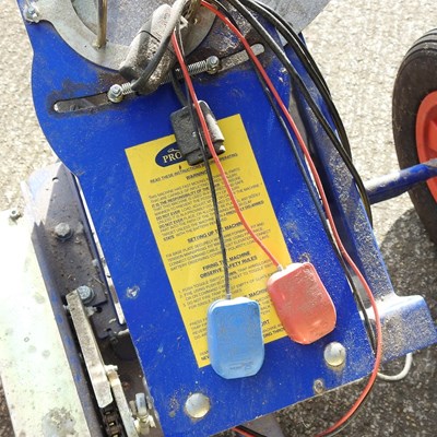 Lot 612 - A Pro-Matic Superhawk clay pigeon trap, on a...