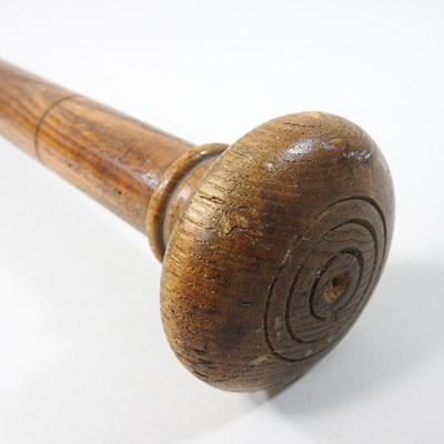 Lot 120 - An early 20th century thatcher's tool