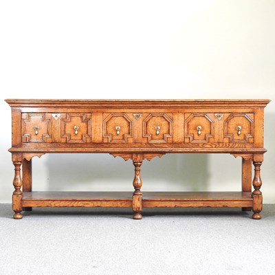 Lot 104 - A good quality 18th century style oak dresser...