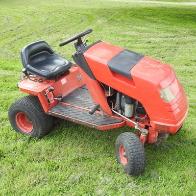 Lot 75 - A Countax red ride-on garden tractor