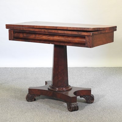 Lot 666 - A William IV mahogany folding tea table