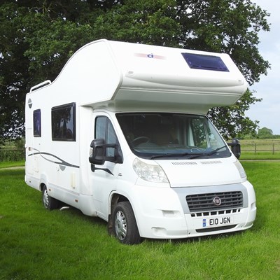 Lot 17 - *A Fiat Carioca 656 six berth motorhome,...