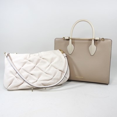 Lot 384 - A Smythson handbag, in cream leather, with...