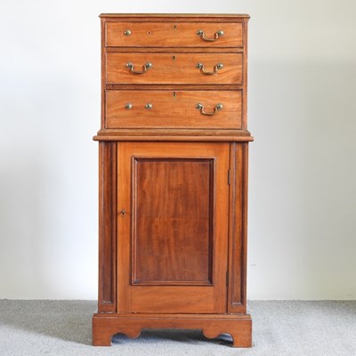 Lot 514 - An Edwardian side cabinet, on bracket feet