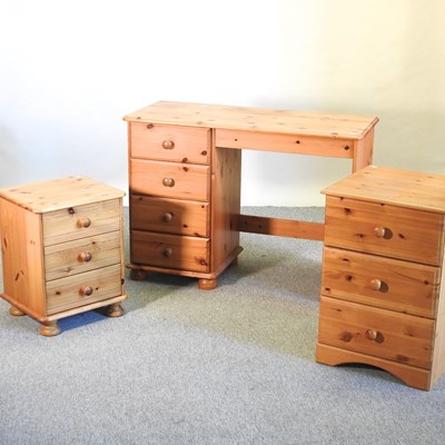 Lot 464 - A modern pine bedside cabinet