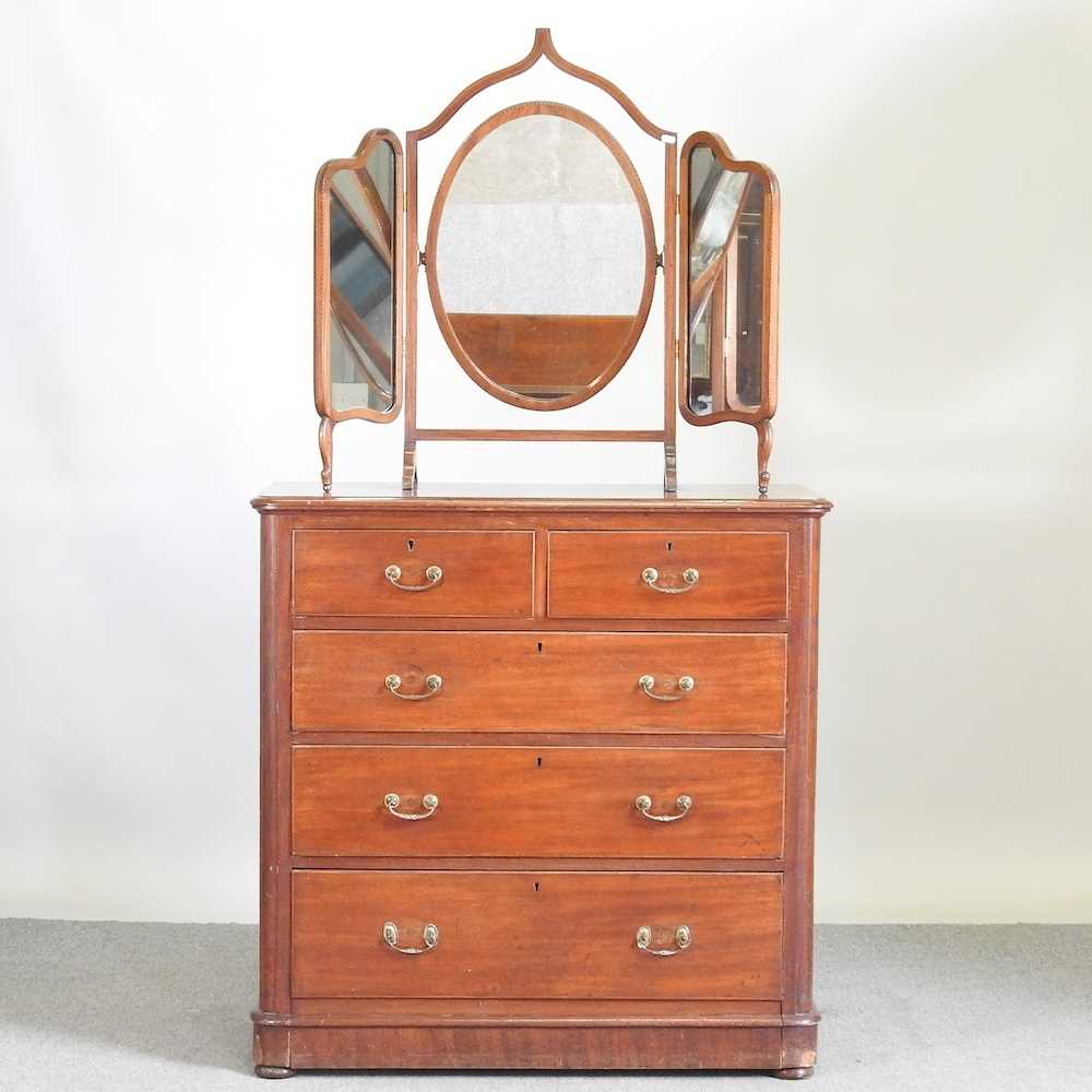 Lot 106 - A Victorian mahogany chest of drawers,...