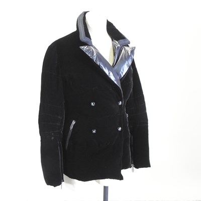 Lot 37 - An Ermanno Scervino designer black velvet...