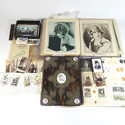 Lot 258 - An early 20th century scrap book, together...