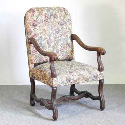 Lot 527 - An early 20th century French floral...