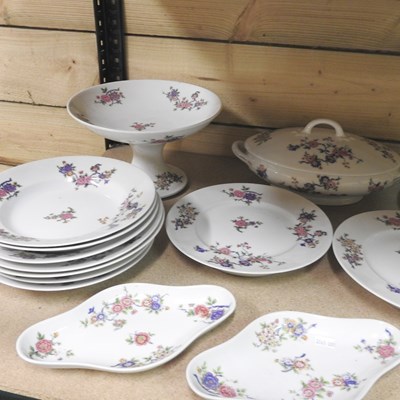 Lot 308 - A mid 20th century French Limoges part dinner...