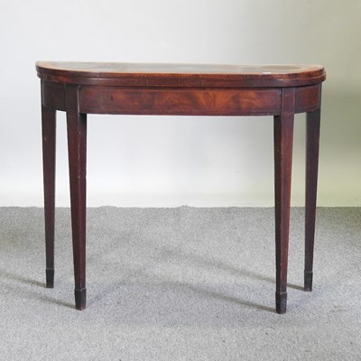 Lot 478 - A George III mahogany and satinwood banded...