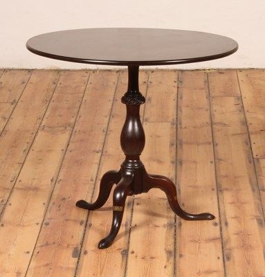 Lot 354 - A George III mahogany pedestal tripod table,...