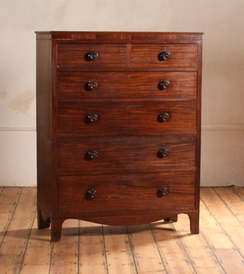 Lot 476 - A mahogany chest of drawers, mid 19th century,...