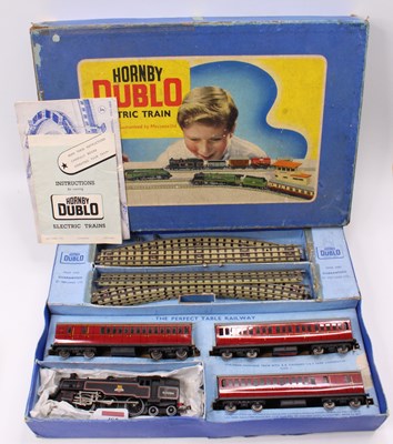 Lot 146 - A Hornby-Dublo 00-gauge three-rail EDP13 tank...