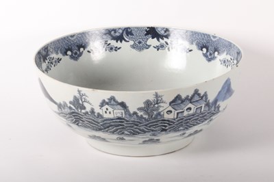 Lot 210 - A large 18th century Chinese porcelain punch bowl