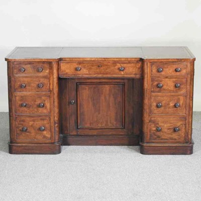 Lot 319 - A Victorian mahogany inverted breakfront...
