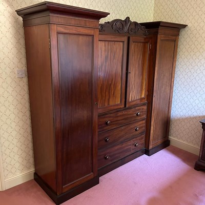 Lot 215 - A large Victorian mahogany inverted breakfront...