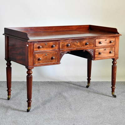 Lot 512 - A William IV mahogany washstand, with a...
