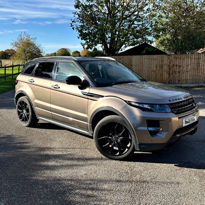 Lot 11 - A 2015 Range Rover Evoque, brown, petrol,...