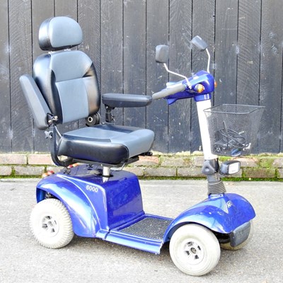 Lot 56 - A blue KR600 electric mobility scooter, with...