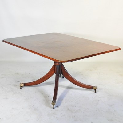 Lot 463 - A Regency style mahogany pedestal dining table,...