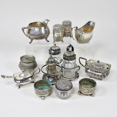 Lot 107 - An early 20th century silver cream jug,...