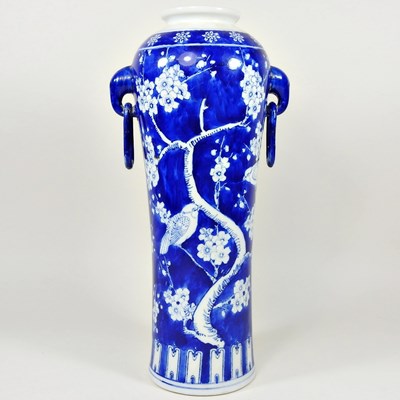 Lot 439 - A Chinese blue and white porcelain vase, 37cm...