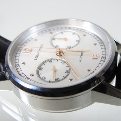 Lot 103 - A modern Longines Heritage Chronograph automatic  1940 wristwatch