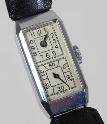 Lot 104 - A Swiss ladies steel cased vintage wristwatch
